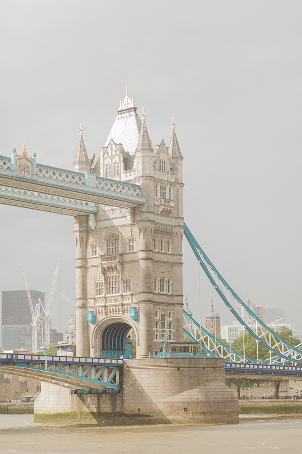 Riverside Engagement Photography in London 4